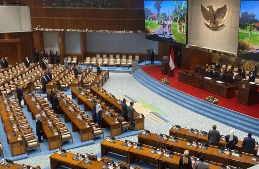 DPR Sahkan RUU Polri, Atur Ulang&hellip;