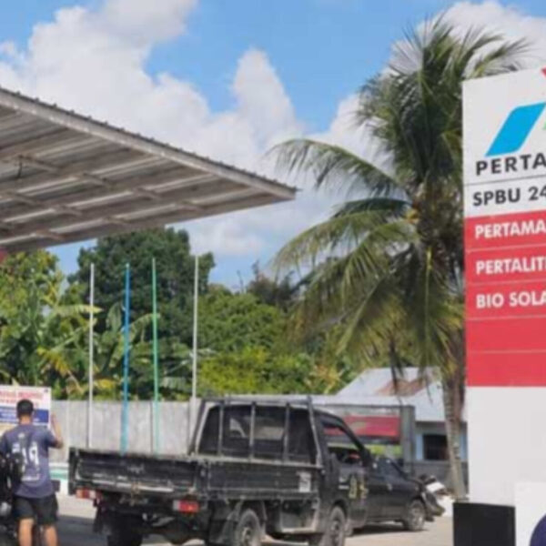 Antrean Pertalite di SPBU Membalong Masih Panjang, Warga Minta Kuota Ditambah
