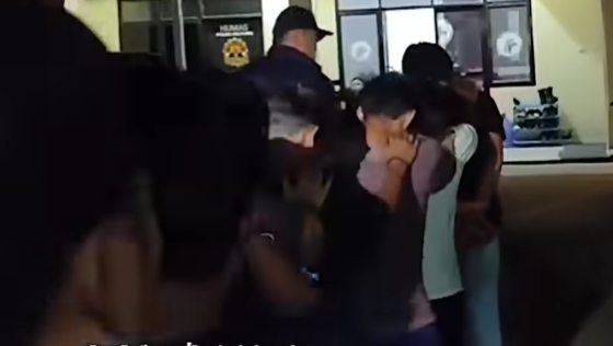 Keroyok Warga di Depan Richeese Belitung, 5 Pemuda Diringkus Resmob Polres Belitung
