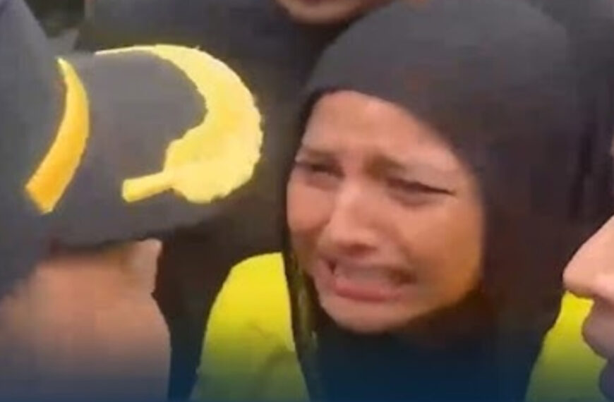 aksi mahasiswa ui di bundaran hi ricuh, wakil bem ui adu argumen dengan polisi