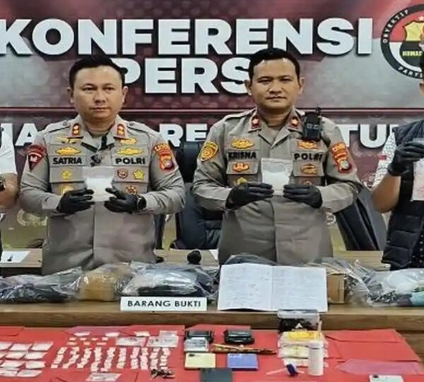 Polres Belitung Gagalkan Peredaran 607 Gram Sabu Senilai Rp500 Juta, 3 Tersangka Diamankan