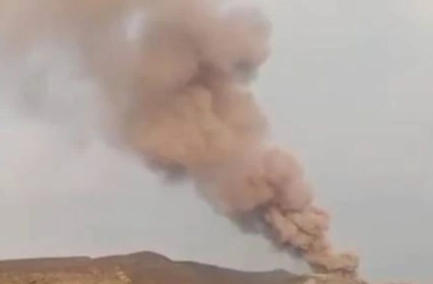 Gunung Anak Krakatau Erupsi Lagi, Status Siaga dan Radius 3 KM Dilarang Didekati