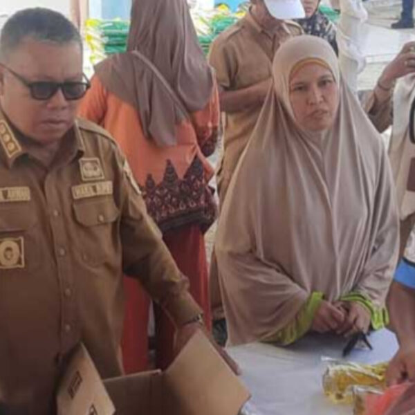 Operasi Pasar Murah Pemkab Beltim Tekan Harga Ayam Jadi Rp39 Ribu/Kg