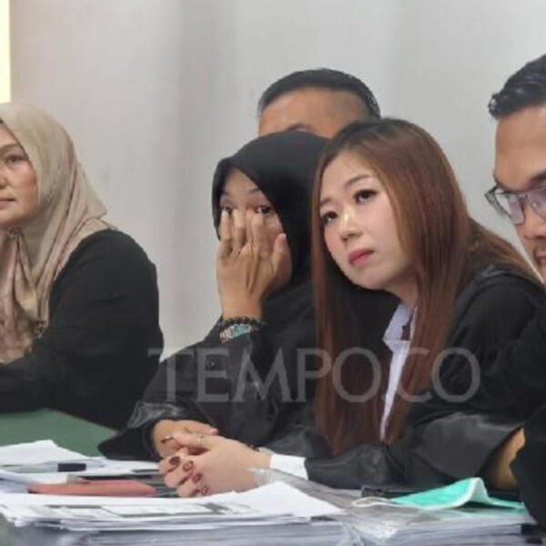 Wagub Babel Hellyana Lolos dari Penahanan, Hakim Tolak Eksepsi dan Ingatkan Jangan Bikin Gaduh