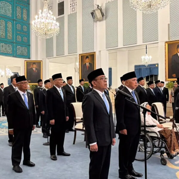 Resmi! Prabowo Lantik Pratikno Jadi Ketua Wantimpres, Hatta Rajasa Wakil Ketua – Dilantik di Istana Hari Ini